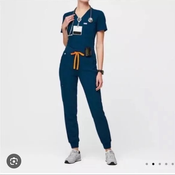 Deep Reef Figs: Catarina size S top & Zamora High Waisted 2.0 size L bottoms - Picture 1 of 6